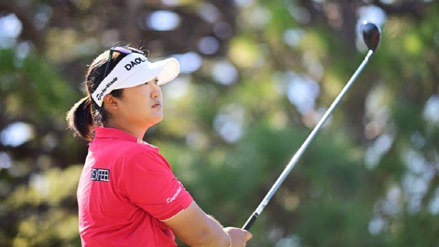 유해란, 트리플보기 충격 후 5연속 버디로 반등…'4타 차 공동 5위'