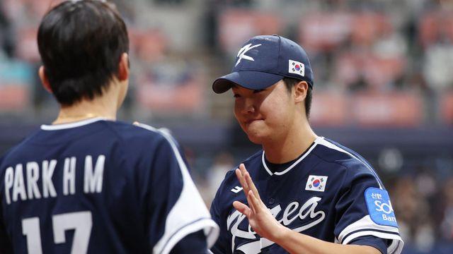 우주의 기운이 대표팀에…볼넷 하나 제외 퍼펙트! ‘3이닝 무실점’ 일본 타선 삭제 [SD 도쿄 라이브]