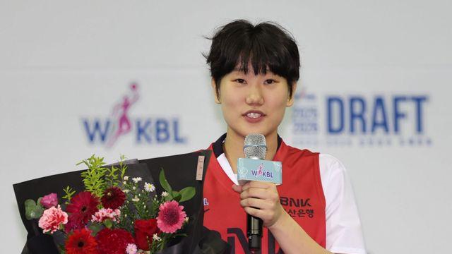 ‘디펜딩 챔프’ 박정은 BNK 감독 “루키 이원정 오늘도 기용 OK, 경험 쌓게 해주겠다” [SD 부산 인터뷰]