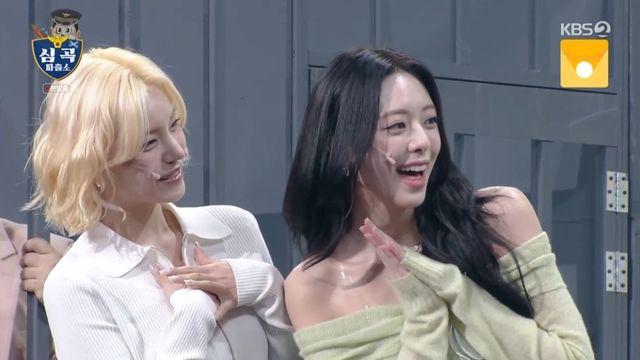 ITZY 유나·예지, 다방 알바생 됐다… ‘그래, 오빠’ 챌린지 완벽 소화 (‘개콘’)