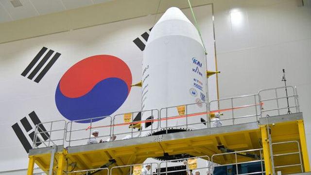 밤하늘 가르는 누리호…4차 발사 새벽 1시로 정해진 이유