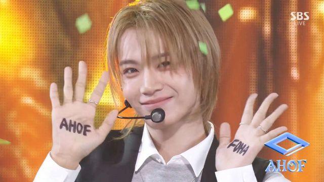 ‘인기가요’ 아홉, 슈트 입고 성숙미+카리스마 UP