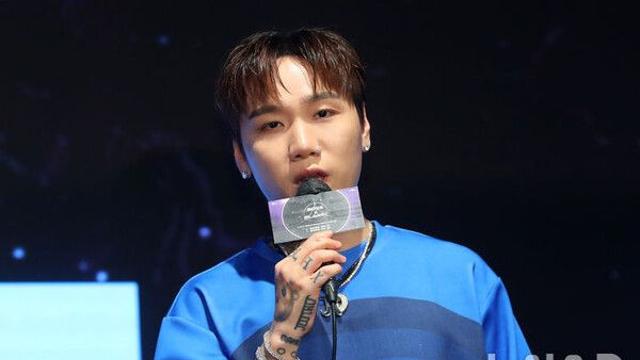 저스디스, 라비 품 떠난다…그루블린 계약종료