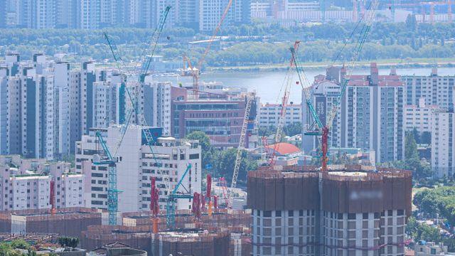 고환율에 건설업도 시름…중소·지방 중심으로 무너진다