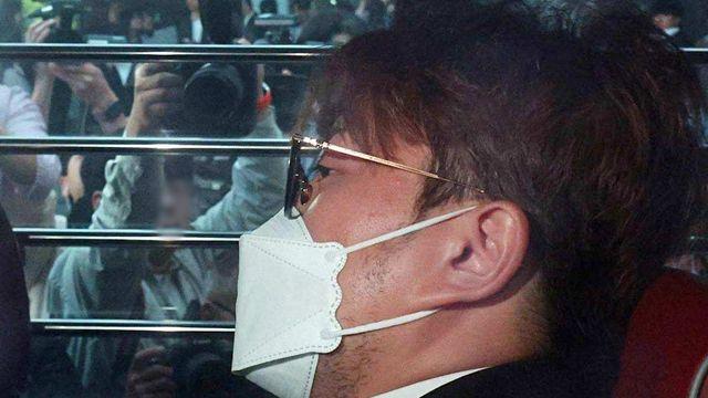 교도소 수감 중인 김호중, 교도관에게 금전적 협박당했다