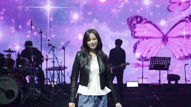 김혜림, 밴드 퍼포먼스로 완성한 이별 서사