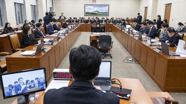 환노위, 양대노총 지원예산 공방…與 