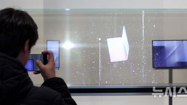 출시 2주 남은 갤럭시 트라이폴드…기능 검증에 스펙까지 다 나왔다