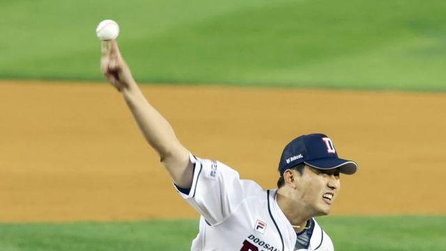 몸값 폭등 조짐 FA 전쟁터, 6점대 ERA 홍건희도 참전…2년, 최대 15억 '옵트아웃'