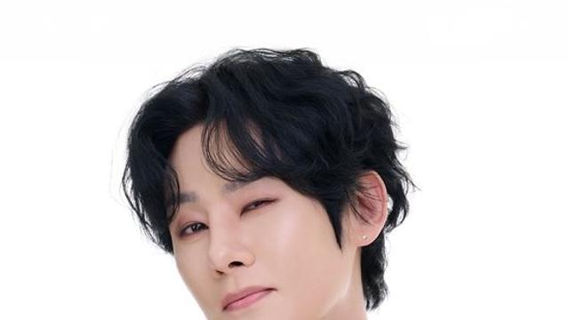 '뽕신' 강문경, '무명전설' 심사단 합류…신들린 심사 예고