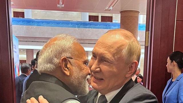 “푸틴 대통령, 3주 뒤 인도 방문 모디 총리와 회담”