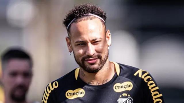 네이마르, 산투스와 계약만료 후 깜짝 PL행? 첼시-맨유 등 5개 클럽 거론