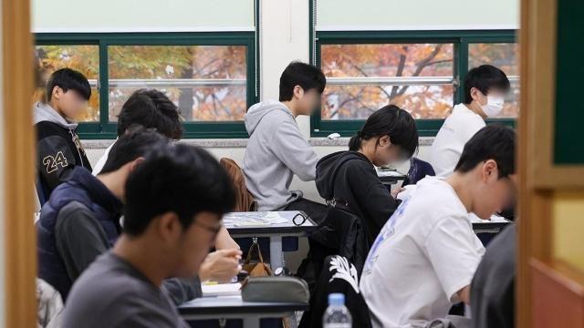 수능 이의신청 675건 '작년 2배'…영어 24번에 400여건 