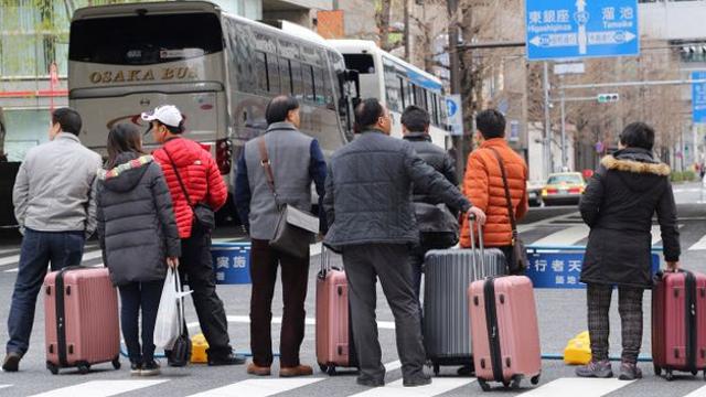 中, 일본 여행 자제령에…日 화장품 시세이도 11% 폭락