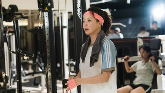 김희선, '경단녀' 탈출 다이어트 도전…