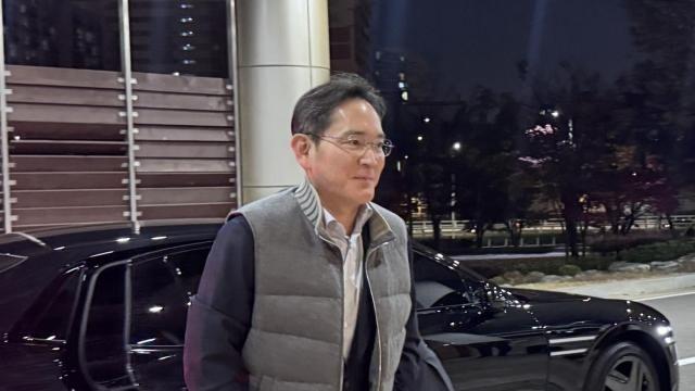 이재용 회장, 아부다비 출국···19일 비즈니스라운드테이블 참석