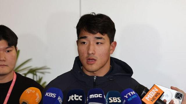 도쿄돔서 연이틀 대포…괴력의 안현민 