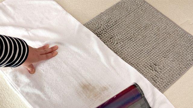 카페트에 생긴 얼룩만 쏙 빼는 비법, 이렇게 쉽다고?!