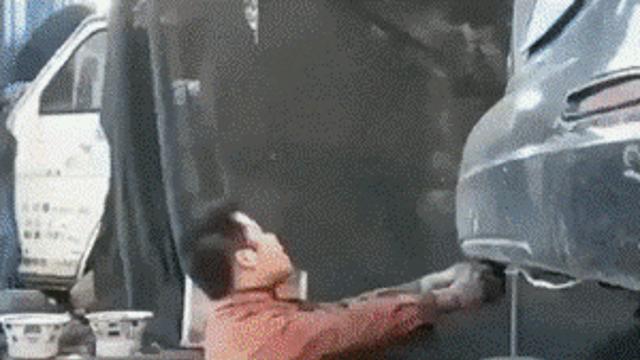 극한직업..차량정비사.