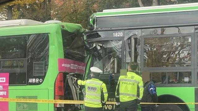 양천구 신정동서 버스 등 7대 연쇄추돌…경찰 