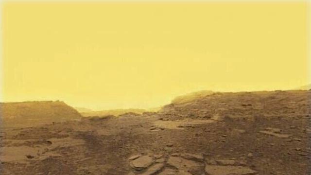 냉전시절 기술력을 과시하고 싶었던 소련