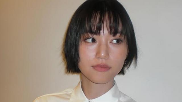 김도연 ‘픽’ 역시 달라…KGMA 달군 시크 매니시룩 [IS하이컷]