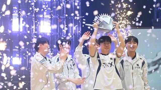 넥슨 'FC 온라인', '2025 FSL 서머' DRX 'Chan' 박찬화 우승