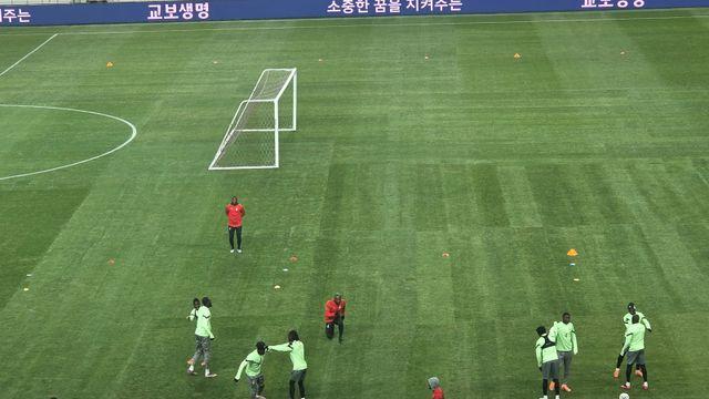 가나, 서울 맹추위 속 20분 늦게 공개 훈련…술레마나 “좋은 경기 기대” [IS 상암]