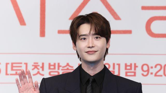 이종석, 필리핀 반부패 시위에 팬미팅 취소…“안전 최우선” [공식]