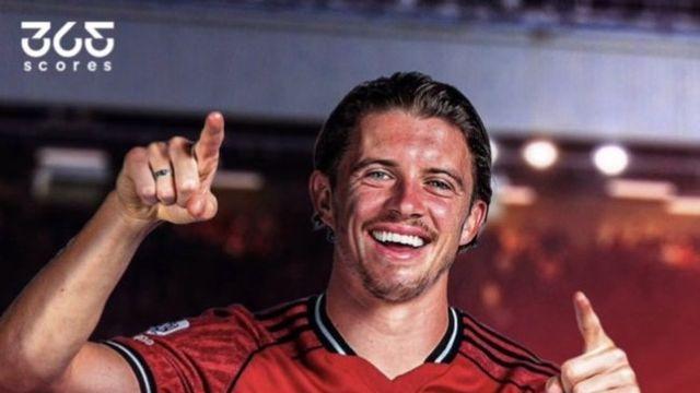 ‘맨유 이절설’ 나왔는데…“팀 입지 만족하지 않지만, 여기서 매우 행복해”