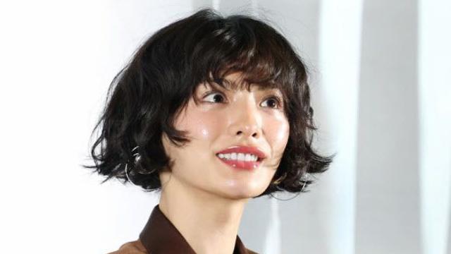 “맞서지 말았어야” 흉기 든 강도 제압한 나나에…변호사 조언