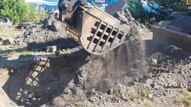 제주도자치경찰단, 10년간 폐기물 불법 매립…70대 석재업체 대표 구속