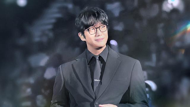 성시경, 팬들과 약속 지켰다…오늘 연말 콘서트 티켓 오픈