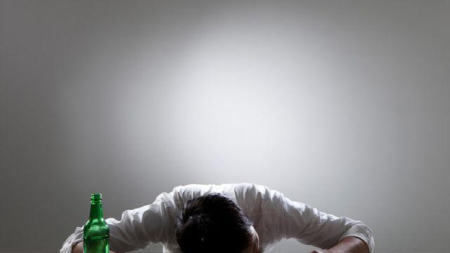 “데려다주겠다” 경찰관 도움 거절하더니…주검으로 발견