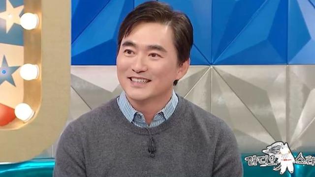 ‘쓰저씨’ 김석훈, ‘유라인’ 합류 인증 선물에 “앞으로 보내지 마” 폭탄 발언