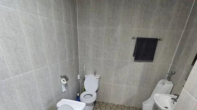 회사 화장실 레전드,,