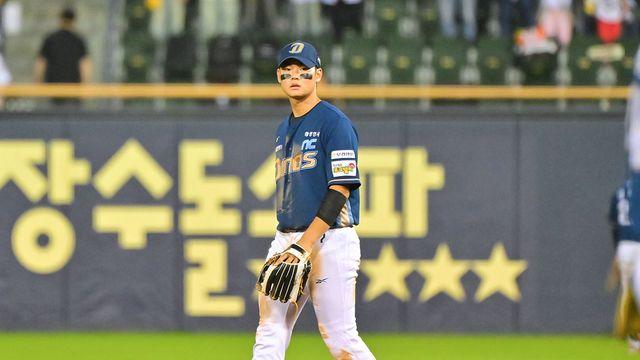 NC 김주원, 'FA 대박' 박찬호 제치고 2025 SS 수비상 영예…에레디아 3년 연속 LF 수상