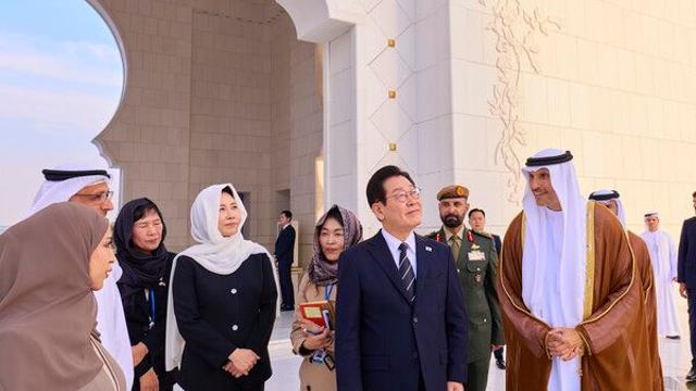 李대통령, UAE '국빈방문' 첫날…동포 만나 
