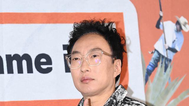 박명수, 방송 중 '술판' 대놓고 저격…