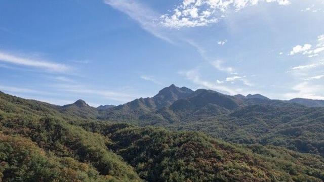 문경 가볼 만한 곳, 단풍 물든 산과 고즈넉한 마을이 있는 가을 여행