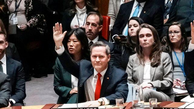 '트럼프 가자 평화 구상' 안보리 결의안 채택…하마스 무장해제 속도 낼 수 있을까