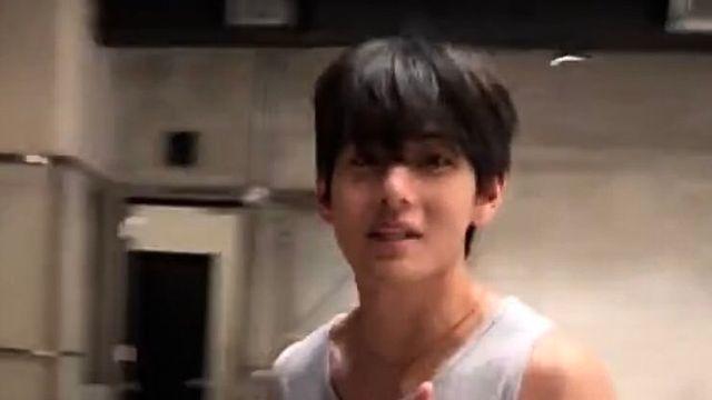 방탄소년단 뷔 농구 라이브, 체대오빠 실사판 등장