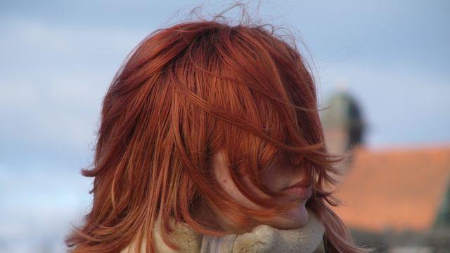 잦은 염색, 두피와 건강에 괜찮을까요?