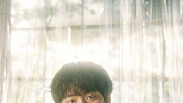 이무진, 멜론 누적 10억 스트리밍… 빌리언스 클럽 합류