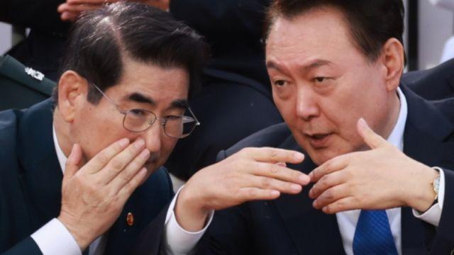 윤석열·김용현, 내란 두달 전 무인기 18대 北에 보냈다…오물풍선에는 '원점타격' 지시까지 내려