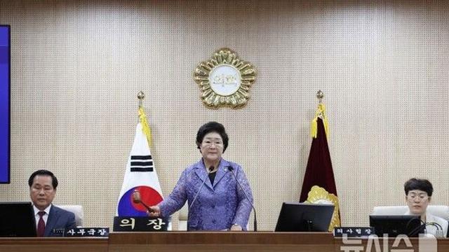 통영시의회, 제240회 제2차 정례회 개회…2026년도 예산안 심사 등