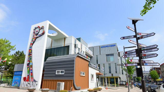 안산시, ‘도심 속 지구촌’ 원곡동 다문화마을특구 2년연장 운영