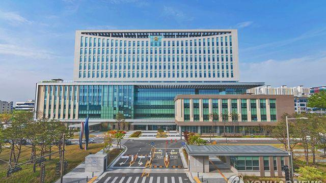 여성 3명 추행한 전주시 공무원…징역 2년에 집행유예 3년