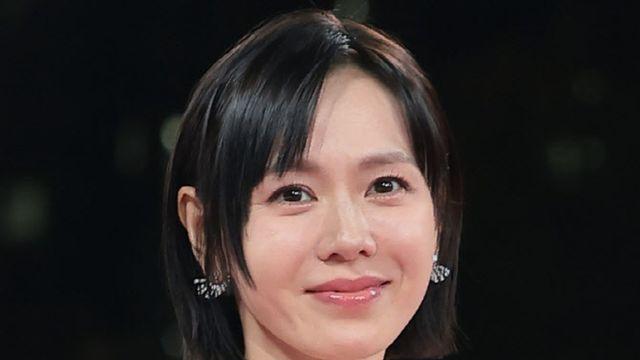 손예진, ♥현빈 이어 여우주연상 쾌거...