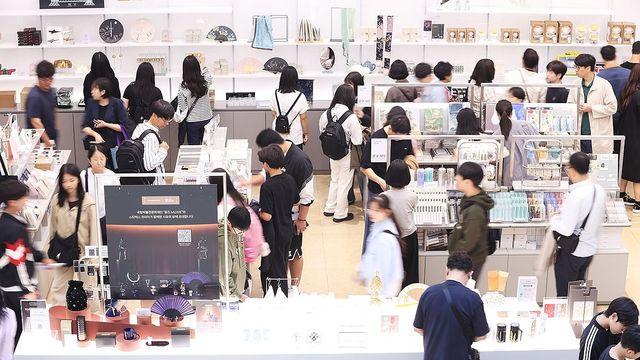 연매출 300억 달성한 박물관 상품 '뮷즈'…짝퉁 피해 막는다